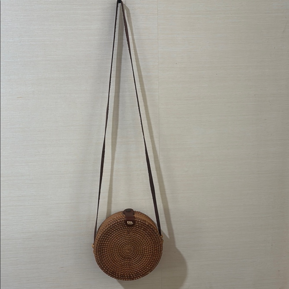 Round Woven Tan Crossbody Bag